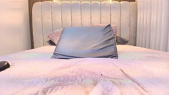 kata_hazel live sex cam