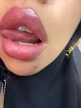 zahra_Jalid live sex cam