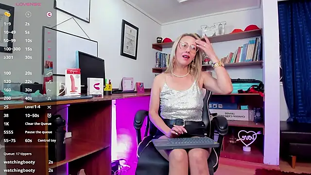 GretaVoss_'s cam snapshot