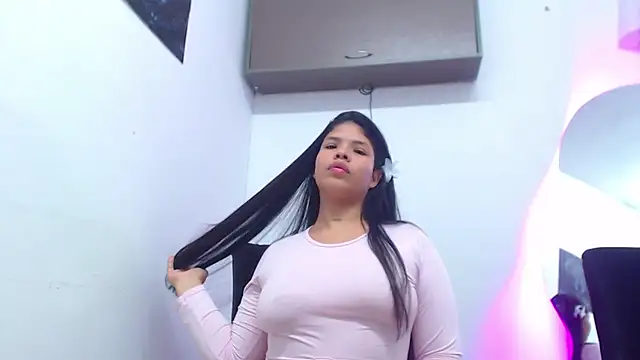 BearishMajor's cam snapshot