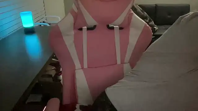 MollyJenson's cam snapshot