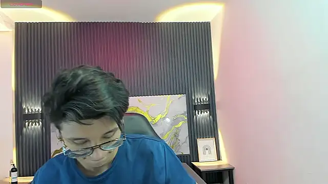 SantiagoRusso18's cam snapshot