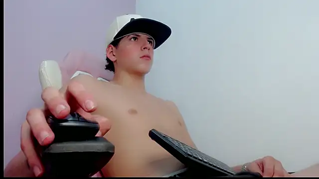 Cash_G_'s cam snapshot