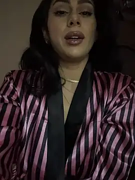 puffy_love's cam snapshot