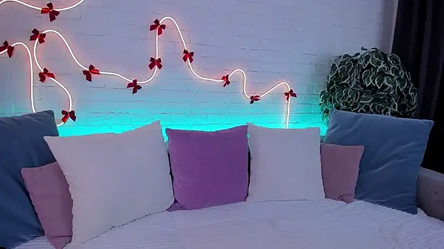 rossy_babe_'s cam snapshot