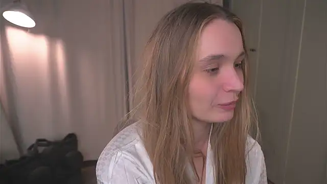 lisa_schiele's cam snapshot