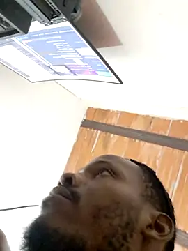 hotskins's cam snapshot