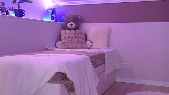 hayleybabe4's cam snapshot