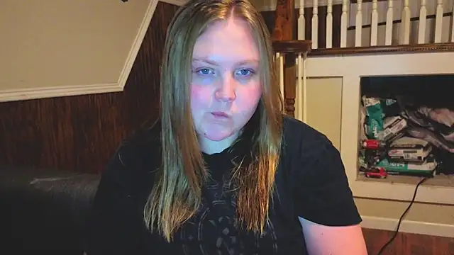 PhatAssBlond's cam snapshot