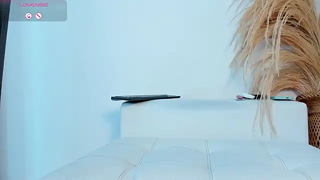 Noami_Rose's cam snapshot