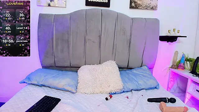 Maddy__Jones's cam snapshot