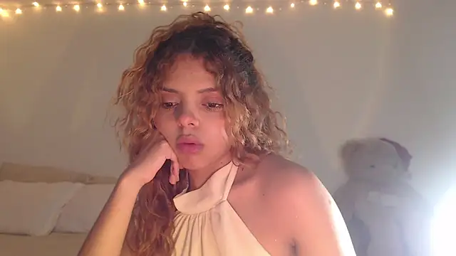 ValienteGirl_ live sex cam