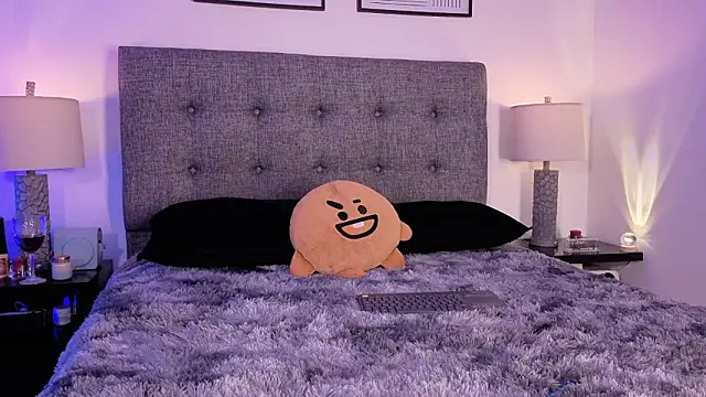 mandi4pole_ live sex cam