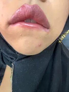 zahra_Jalid's cam snapshot