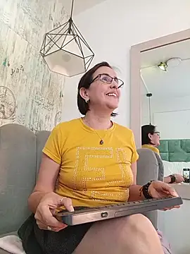 IsisBlake's cam snapshot