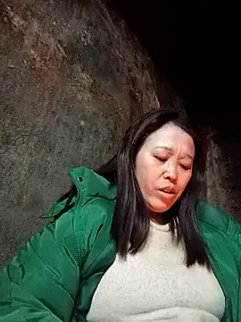 dakota-kis's cam snapshot