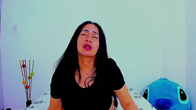 HorniestMilf's cam snapshot