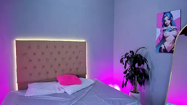 EmmaLawrence_'s cam snapshot