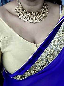 Hotty_Kavita's cam snapshot