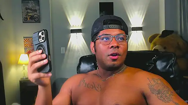 LEONHDZ live sex cam