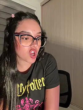 kenndall_21's cam snapshot