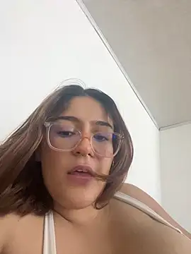Juliana_News live sex cam