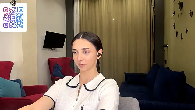 LinaMour's cam snapshot