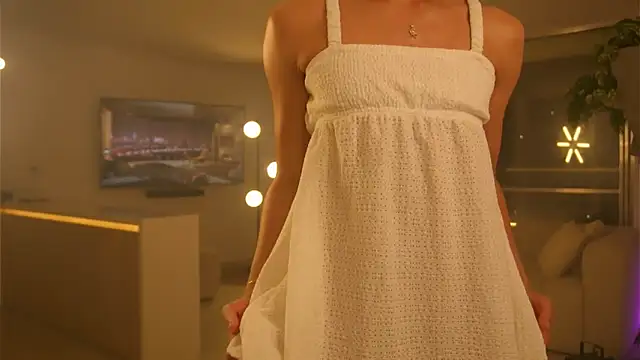 Ms_Sammy's cam snapshot