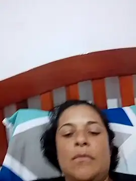 GiveLove1's cam snapshot