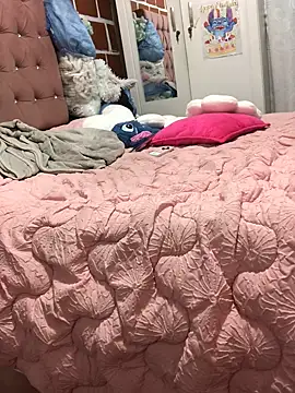 Rachellcooperrr's cam snapshot