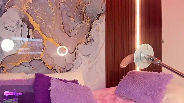 Emmayourgirl's cam snapshot