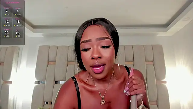 mia_schwarz's cam snapshot