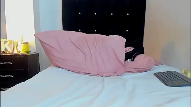 kathyajhonss's cam snapshot