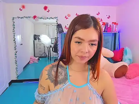 Aurora_sky9's cam snapshot