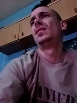 Jpjjggg's cam snapshot