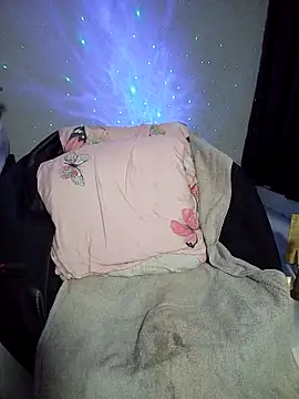 millersasha's cam snapshot