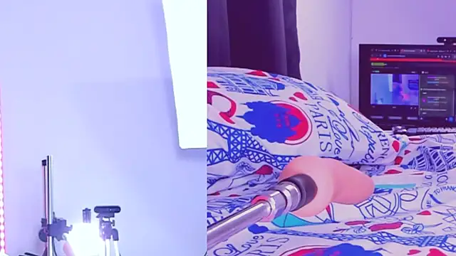 MiaCoper's cam snapshot