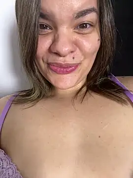 Zyrella's cam snapshot