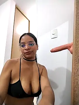 KATALINA_SANTANA_ live sex cam