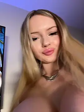 AngelicaaHeaven live sex cam