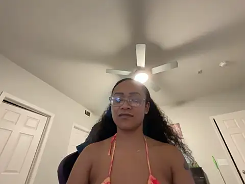 RylReese's cam snapshot