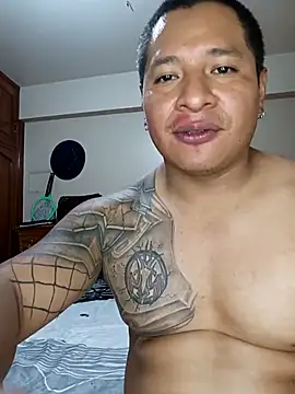 Lucy_jhack live sex cam