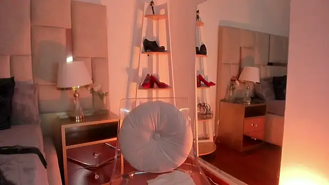 Violett_Sinclair's cam snapshot