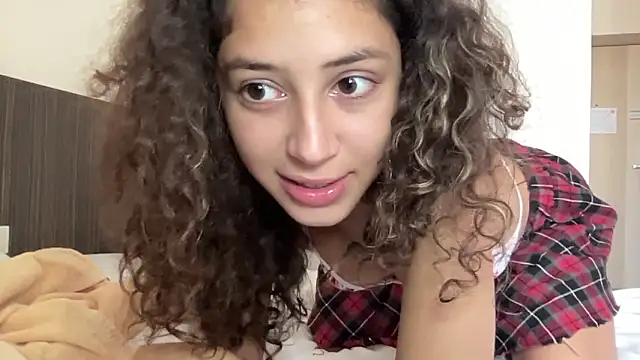 absoluthorrorfield's cam snapshot