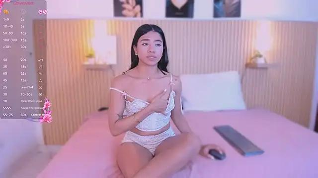 Harmony_Malkova's cam snapshot