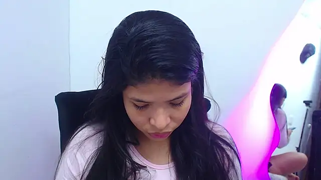 BearishMajor's cam snapshot