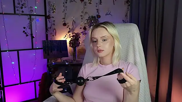 ImBonBon's cam snapshot