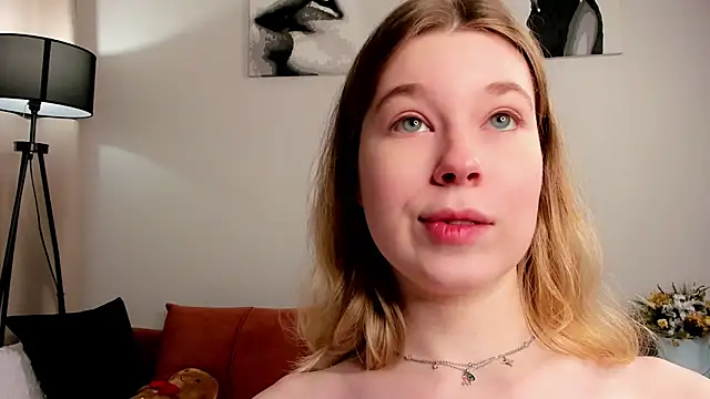 MilaBooobs live sex cam