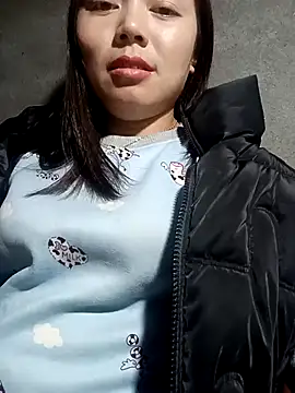 Rose-222's cam snapshot