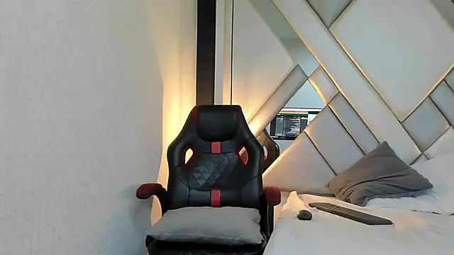 FOREVERWILD_VC's cam snapshot